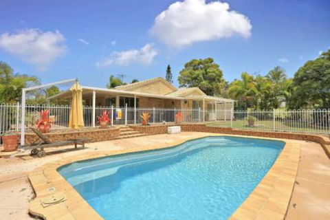 Hook Wine & Sinker Hervey Bay - Timeshare Accommodation 0
