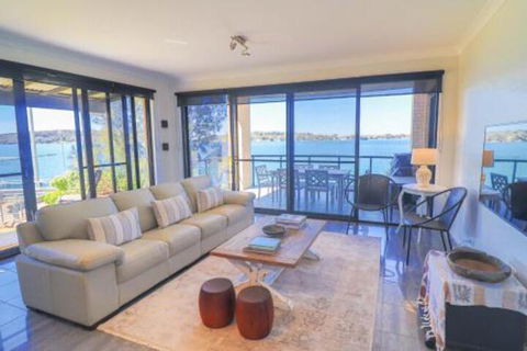 Elysium Lakehouse - Timeshare Accommodation 2
