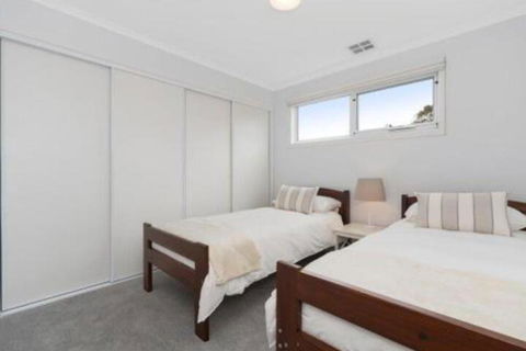 Coastal Luxury Retreat - Timeshare Accommodation 6