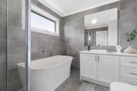 Coastal Luxury Retreat - Timeshare Accommodation 5
