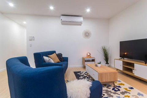 Canopy At 44 Minutes From The CBD Train & Cafes Wifi Nespresso Amenities - Timeshare Accommodation 4