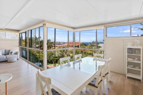 Serenity By The Sea - Timeshare Accommodation 3