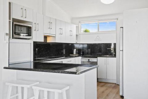 Serenity By The Sea - Timeshare Accommodation 2