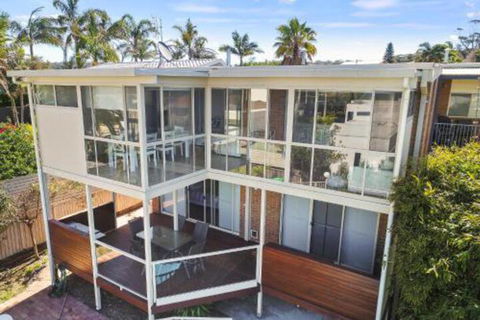 Serenity By The Sea - Timeshare Accommodation 5
