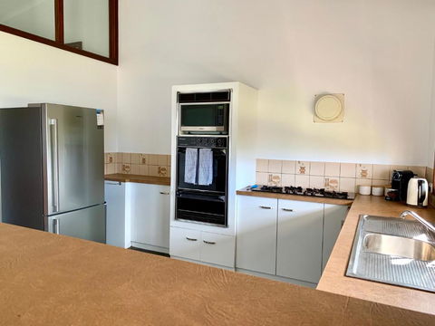 Beachside House - Timeshare Accommodation 6