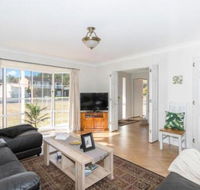 Macleay Street 23 Narrawallee - Timeshare Accommodation
