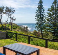 Seaview Pet Friendly with Stunning Views 1 Min to Beach - Timeshare Accommodation