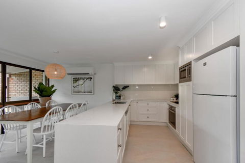 BEAUTIFULLY RENOVATED OCEANSIDE APARTMENT Lamer 9 - Timeshare Accommodation 4