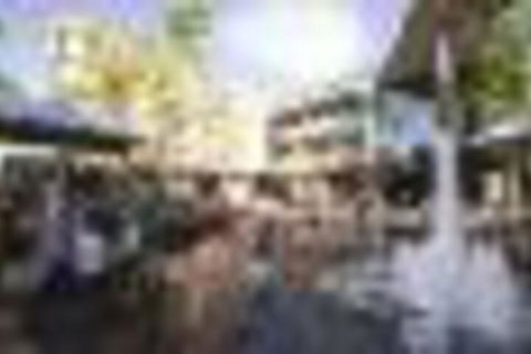 Rouse Hill Luxury House Near Town Center - Timeshare Accommodation 1