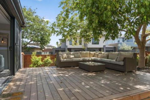 The Heart Of Cosmopolitan Mornington - Timeshare Accommodation 2