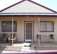 Aussie Bacon  Eggs Cottages