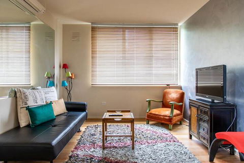 Charming 1 Bedroom Apartment In Vibrant South Yarra - Timeshare Accommodation 4