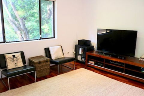 Spacious 3 Bedroom Apartment 20 Min To The CBD - Timeshare Accommodation 0