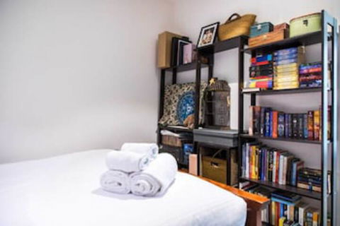 Eclectic 1 Bedroom South Yarra Hideaway - Timeshare Accommodation 0