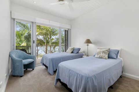 North Facing River Front Stunning Apartment Unit 2 9 Hilton Esplanade - Timeshare Accommodation 2