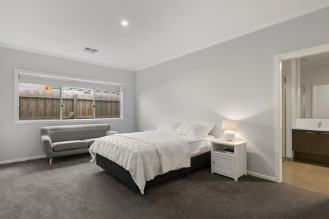 Breeze On Inn Surf Side Free Wifi & Netflix - Timeshare Accommodation 1