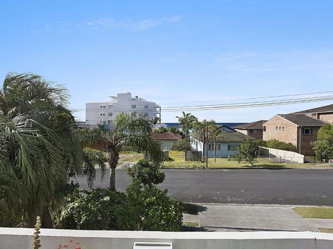 Ocean Palms Unit 2 The Entrance NSW - Timeshare Accommodation 5