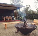 Bush  Beach Family Retreat - Timeshare Accommodation