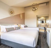 Nightcap at Manhattan Hotel - Timeshare Accommodation