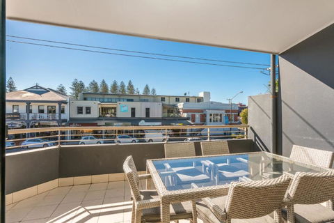 2 / 8 Lawson Street Byron Bay Absolute Solace - Timeshare Accommodation 1