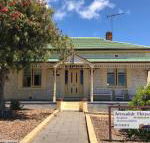 Armadale House Kingscote