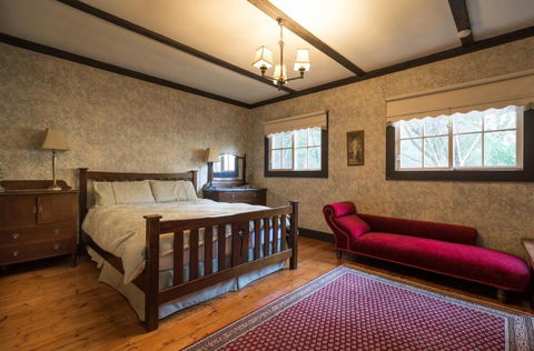 Walhalla Coach House - Timeshare Accommodation 5