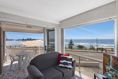 Dolphin Court 6 - Timeshare Accommodation 1