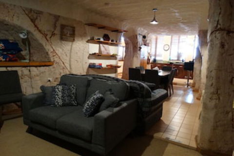 Di's Dugouts - Timeshare Accommodation 0