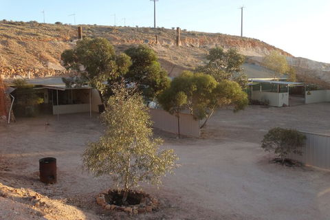 Di's Dugouts - Timeshare Accommodation 3