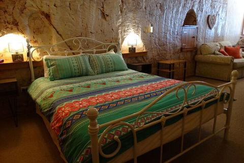 Di's Dugouts - Timeshare Accommodation 7
