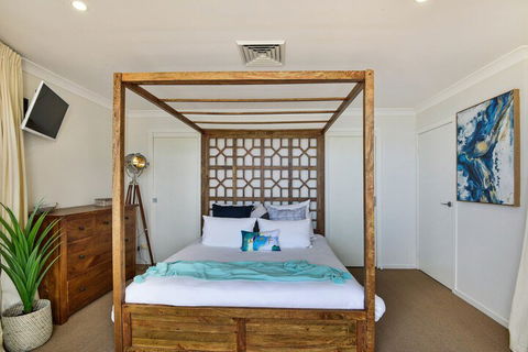 JoeAnne At Blue Bay Absolute Beachfront - Timeshare Accommodation 7