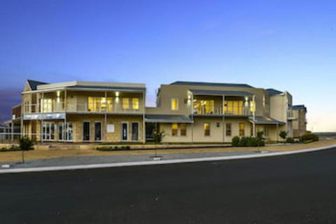 Robe Marina Accommodation - Timeshare Accommodation 0