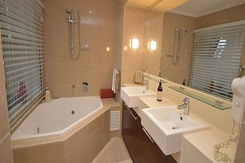 2 BDR / Apt / Foxtel / WiFi / Pool / Parking / Spa / Hervey Bay - Timeshare Accommodation 3
