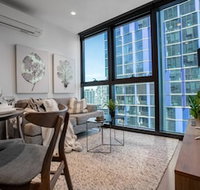 Cozy APT With City Views Next to Meblourne Central - Timeshare Accommodation