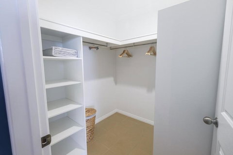 Absolute Airlie Central Airlie Beach - Timeshare Accommodation 2