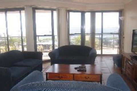 3 Bedroom House Shoal Bay Palm Beach - Timeshare Accommodation 2