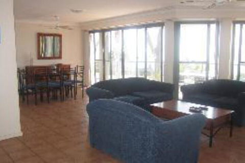 3 Bedroom House Shoal Bay Palm Beach - Timeshare Accommodation 1