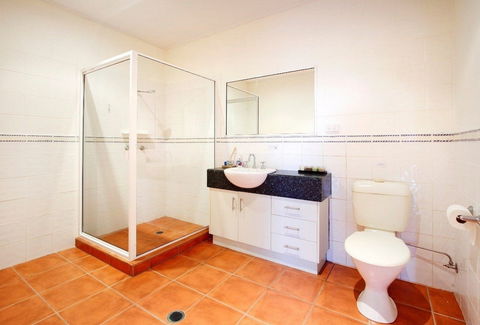 Hideaway Retreat Beach House With Pool - Timeshare Accommodation 2