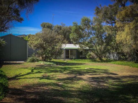 Gone Fishing - Timeshare Accommodation 5