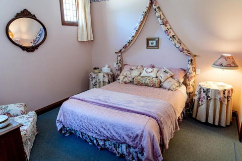 Gasworks B & B Cottages - Timeshare Accommodation 3