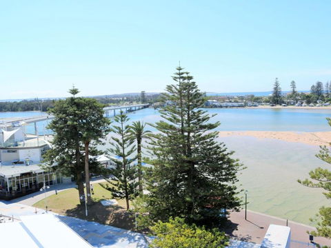 The Oaks Waterfront Resort Unit 502 - Timeshare Accommodation 6