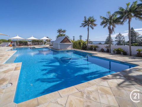The Oaks Waterfront Resort Unit 502 - Timeshare Accommodation 3