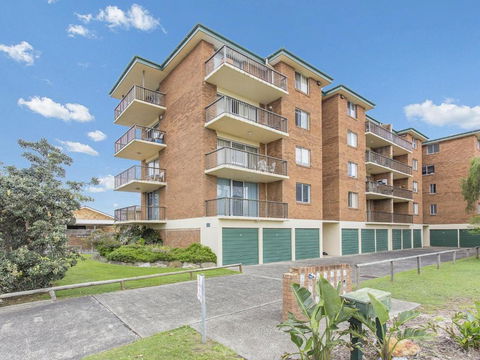 Fairleigh Unit 1 - Timeshare Accommodation 2