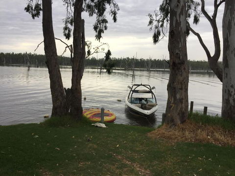 Bundalong Waterfront - Timeshare Accommodation 5