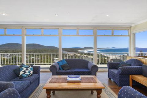 La Mer 19 Dulconghi Street - Timeshare Accommodation 6