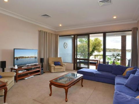 Fishing Point Shores - Timeshare Accommodation 4