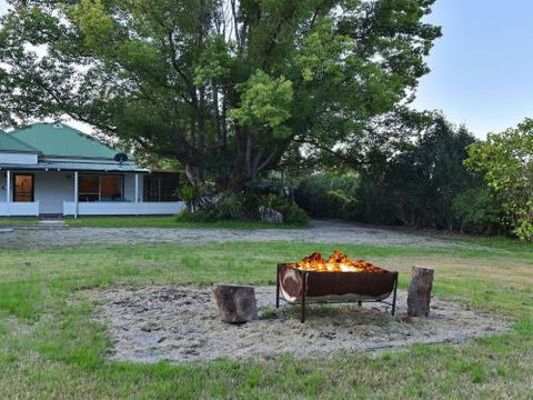 Tabitha Hill Cottage - Timeshare Accommodation 0