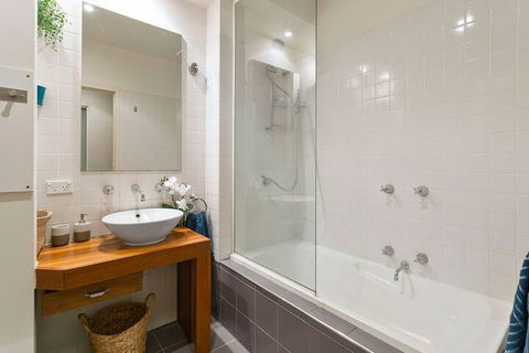 JOLI Directly Opposite MCG - Timeshare Accommodation 3