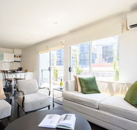 OLIVER Laneway Art Fed Square  Top Restaurants - Timeshare Accommodation