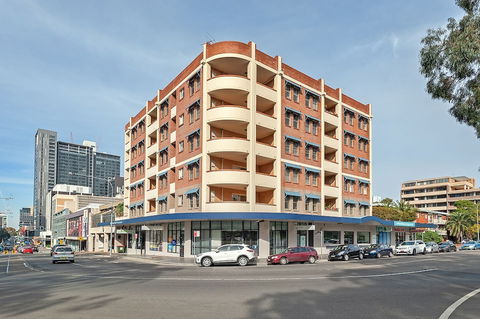 Urban Escape Parramatta - Timeshare Accommodation 0
